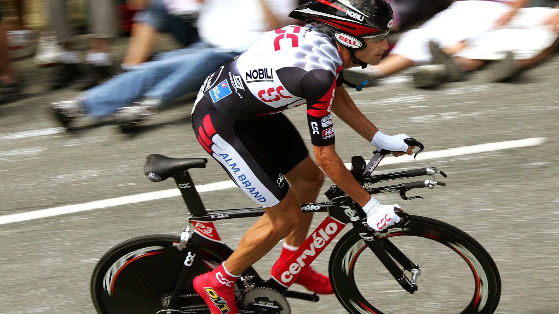 JIUYOU GAMING-德甲瞬间突破：速度与力量的完美演绎！，德甲冲刺速度最快球员